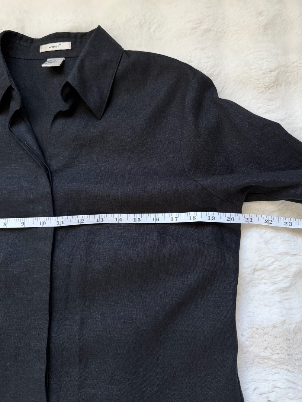 Edward Black Linen-Rayon Embroidered Floral Button-Down Tunic Shirt - 8/S - Picture 10 of 12